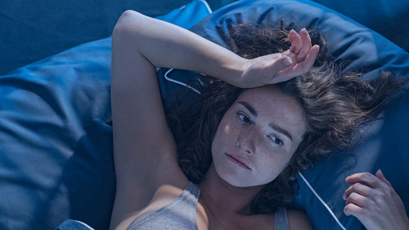 Exhausted and wide awake? Break the Cycle with OVRNITE. Say goodbye to racing thoughts and restless nights. Experience deep, restorative sleep - naturally, with OVRNITE.